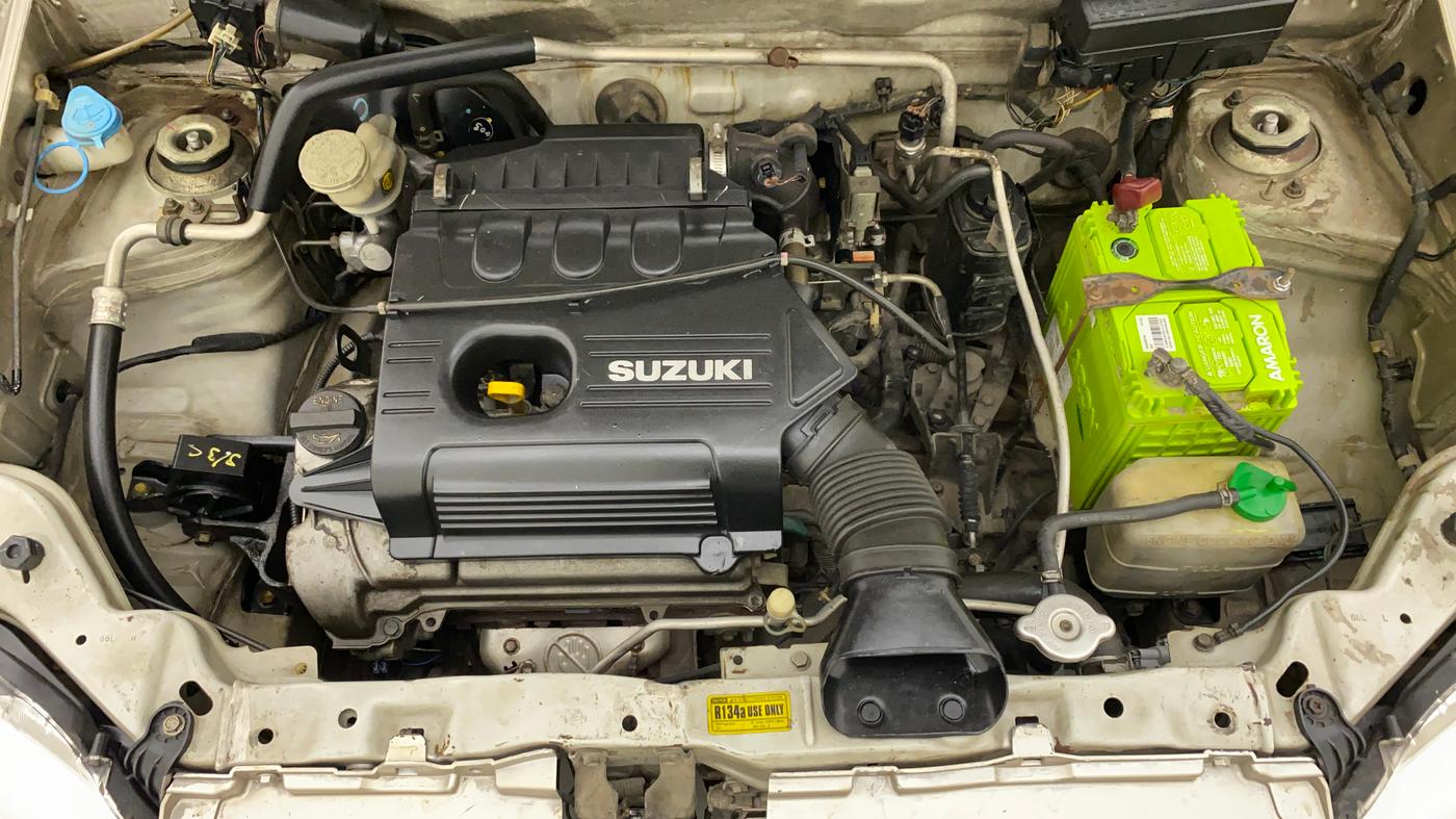 2011 Maruti Alto K10 VXI, Petrol, Manual, 1,01,283 km, Open Bonet
