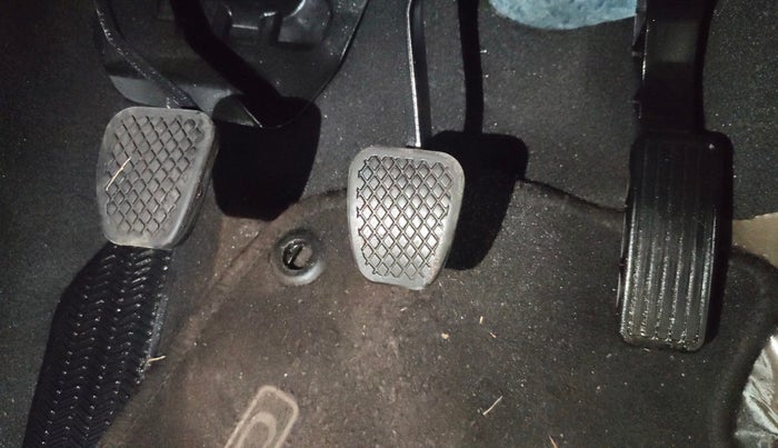 2022 Honda City 1.5L I-VTEC VX, Petrol, Manual, 29,302 km, Pedals