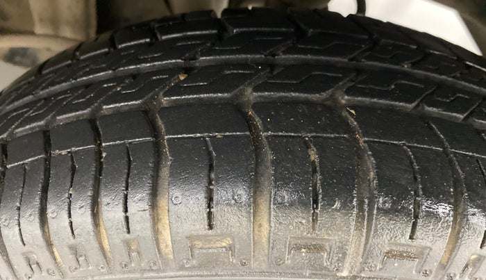 2013 Maruti Alto 800 LXI, Petrol, Manual, 17,820 km, Left Rear Tyre Tread