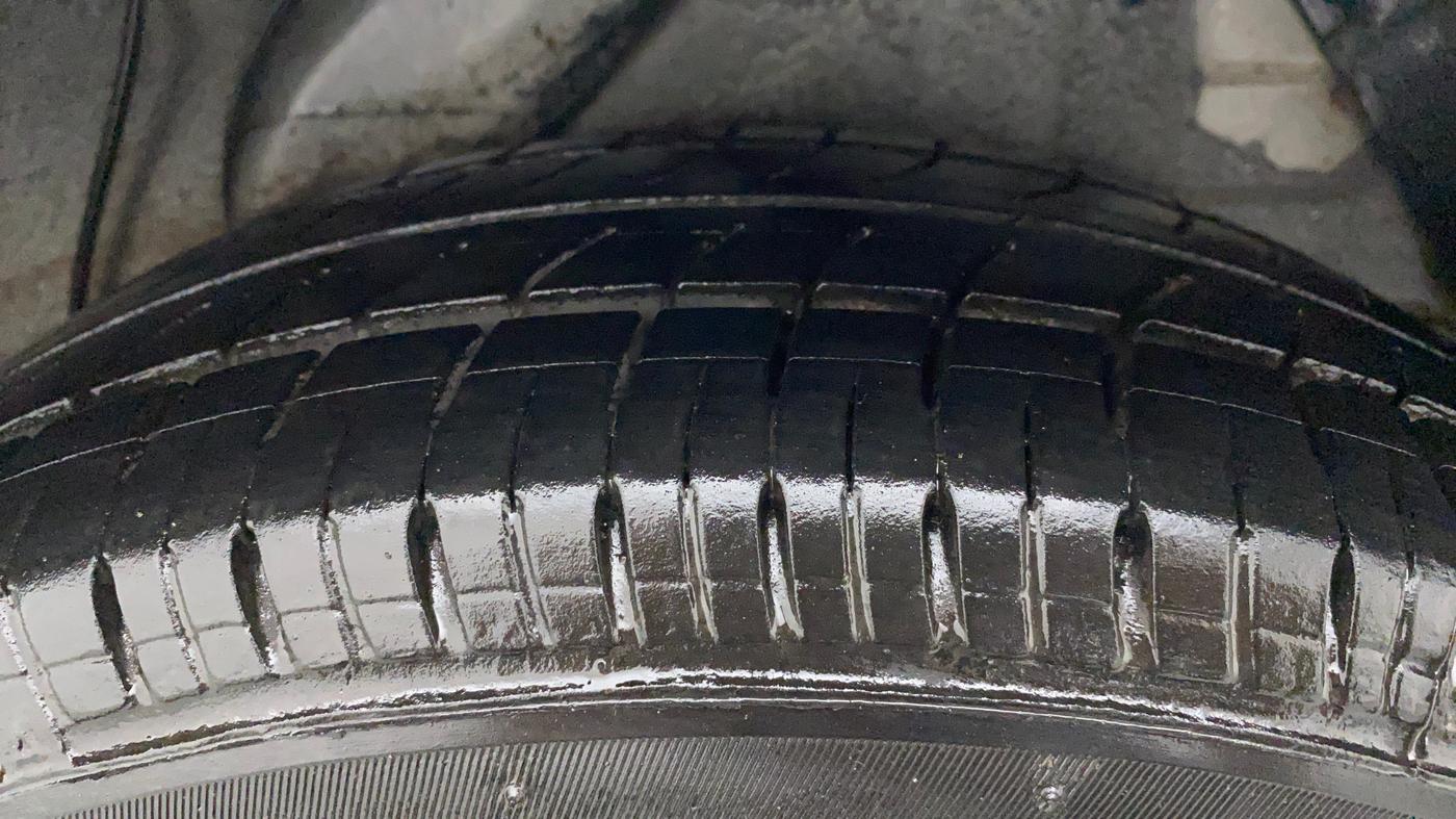 2013 Hyundai i20 ASTA 1.4 CRDI, Diesel, Manual, 97,861 km, Left Rear Tyre Tread