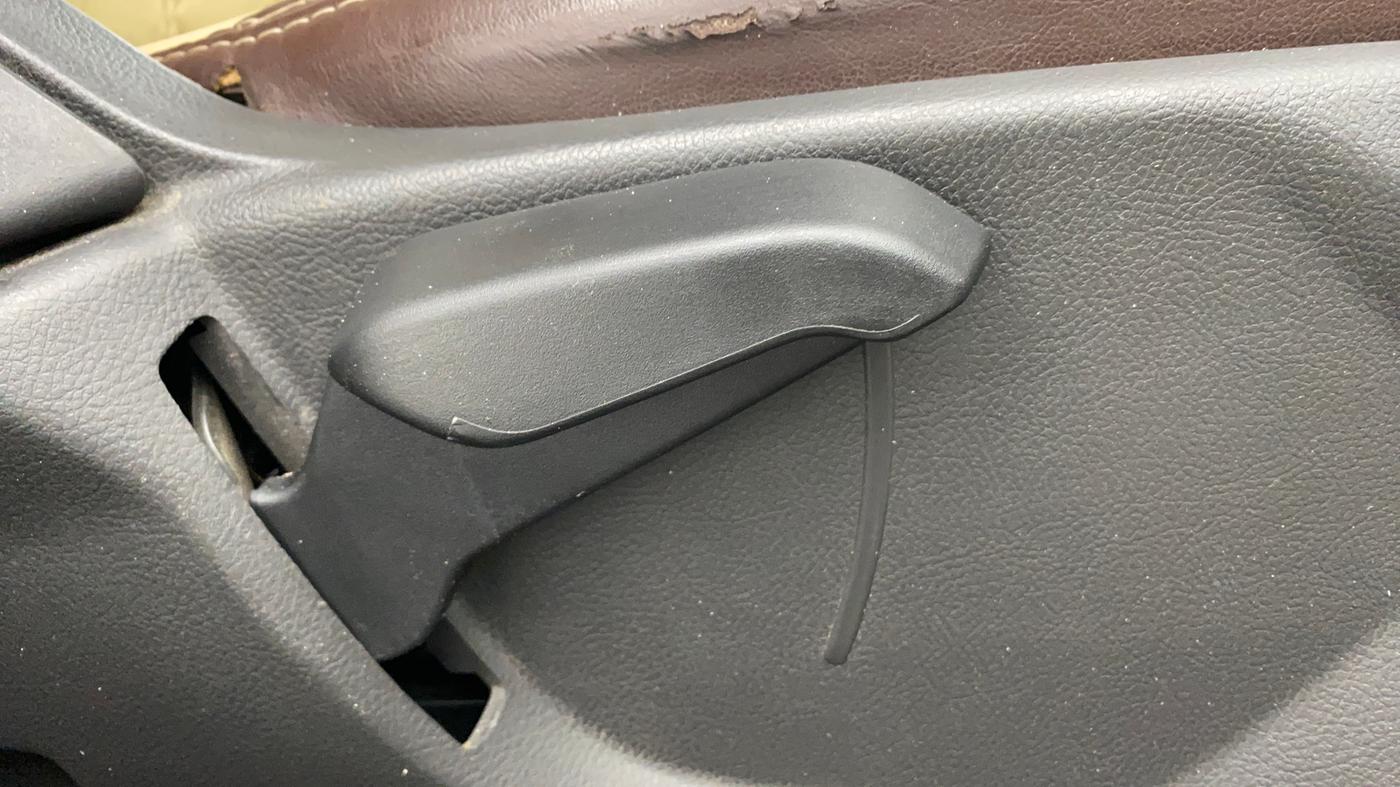 2018 Ford FREESTYLE TITANIUM PLUS 1.2 PETROL, Petrol, Manual, 65,422 km, Driver Side Adjustment Panel