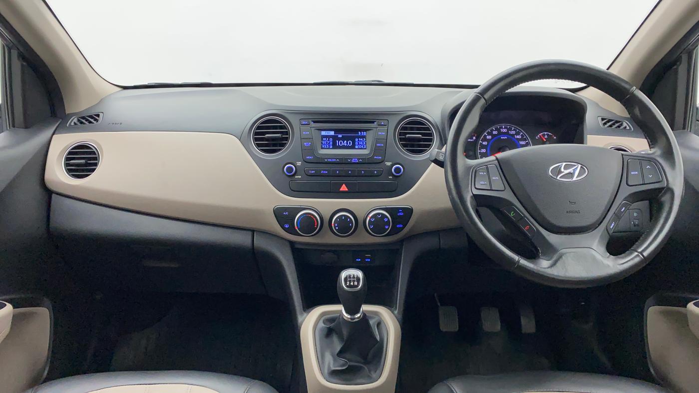 2016 Hyundai Grand i10 ASTA (O) 1.2 KAPPA VTVT, Petrol, Manual, 38,697 km, Dashboard