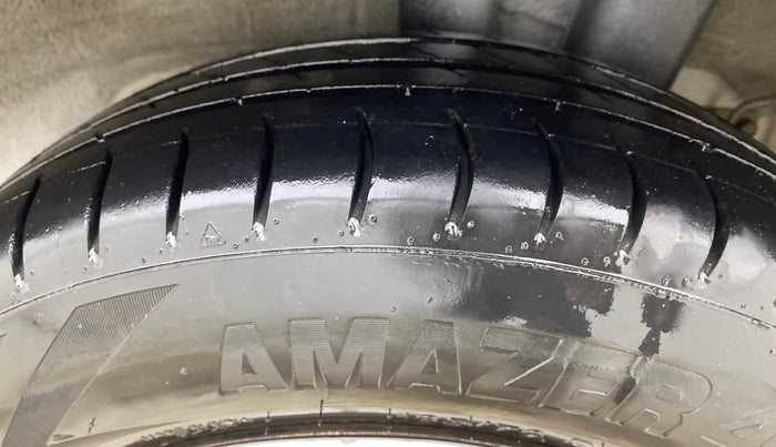 2016 Hyundai Grand i10 MAGNA 1.2 KAPPA VTVT, Petrol, Manual, 77,533 km, Left Rear Tyre Tread