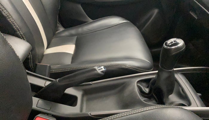 2019 Toyota Glanza G ISG, Petrol, Manual, 59,347 km, Gear Lever