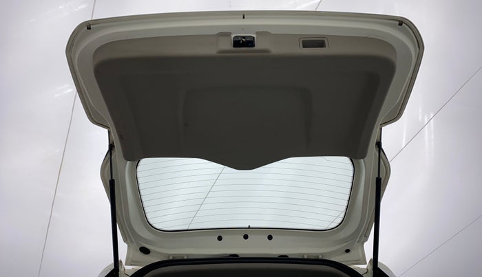 2018 Mahindra MARAZZO M8 7 STR, Diesel, Manual, 35,740 km, Boot Door Open