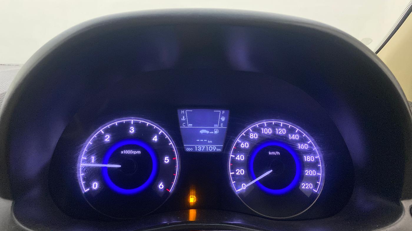 2015 Hyundai Verna FLUIDIC 1.6 CRDI S(O) 4S, Diesel, Manual, 1,37,089 km, Odometer Image