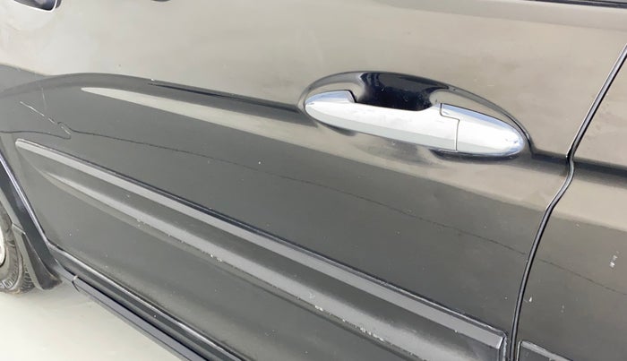 2017 Honda WR-V 1.2L I-VTEC VX MT, Petrol, Manual, 87,581 km, Front passenger door - Slightly dented