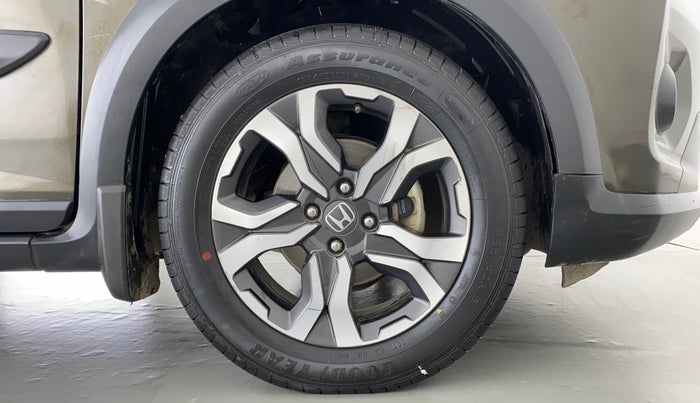 2017 Honda WR-V 1.2L I-VTEC VX MT, Petrol, Manual, 87,581 km, Right Front Wheel