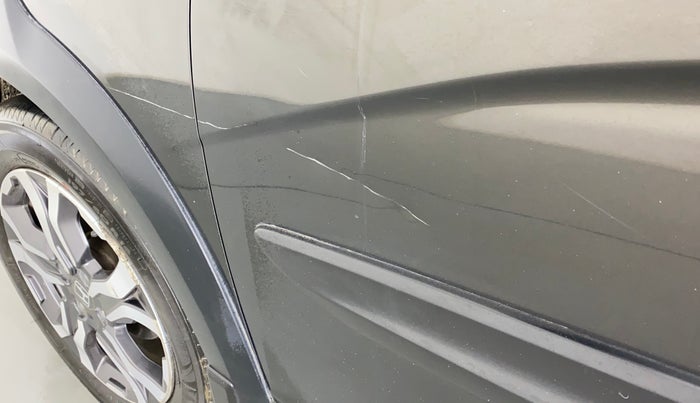 2017 Honda WR-V 1.2L I-VTEC VX MT, Petrol, Manual, 87,581 km, Front passenger door - Minor scratches