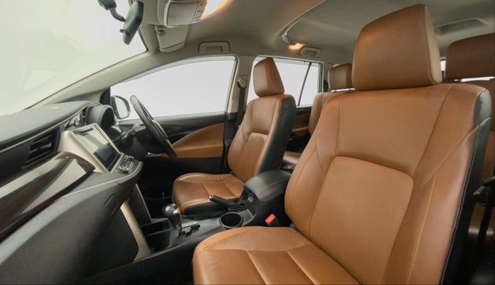 2017 Toyota Innova Crysta 2.8 ZX AT 7 STR, Diesel, Automatic, 74,251 km, Right Side Front Door Cabin