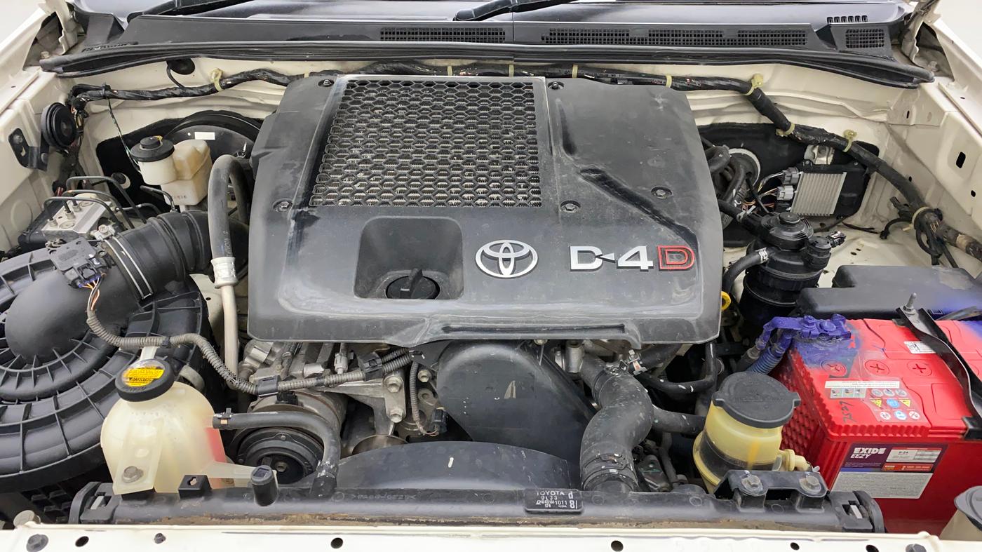 2014 Toyota Fortuner 3.0 4X2 AT, Diesel, Automatic, 73,031 km, Open Bonet