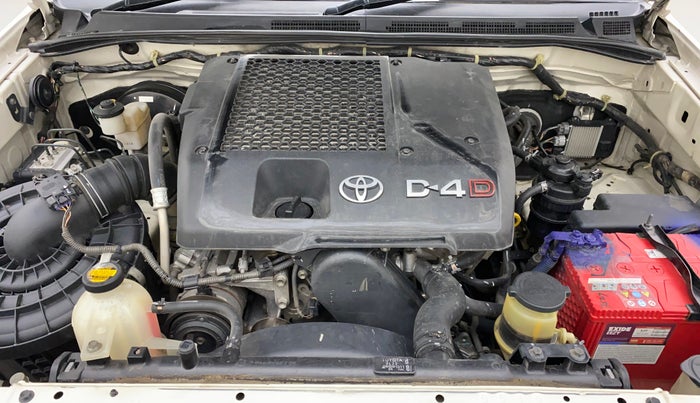 2014 Toyota Fortuner 3.0 4X2 AT, Diesel, Automatic, 73,031 km, Open Bonet