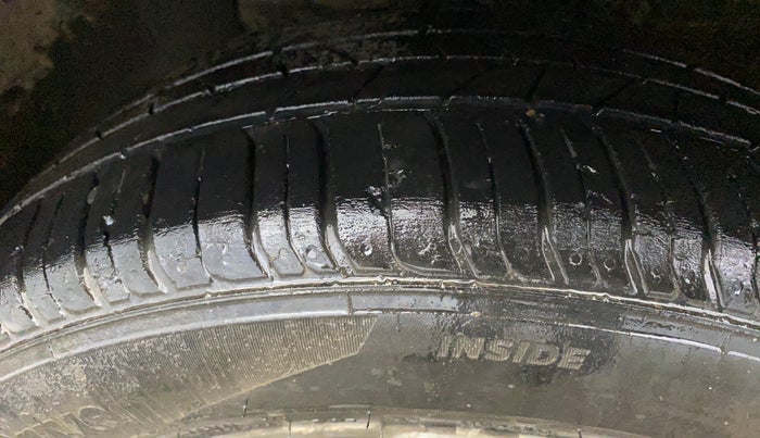 2020 Hyundai Elite i20 ASTA 1.2 (O), Petrol, Manual, 90,445 km, Left Front Tyre Tread