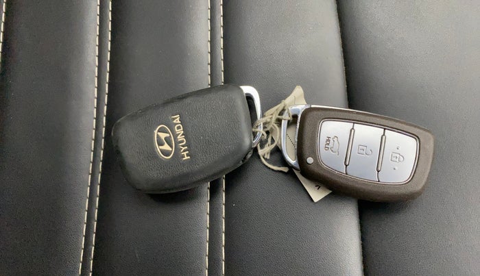 2020 Hyundai Elite i20 ASTA 1.2 (O), Petrol, Manual, 90,445 km, Key Close Up