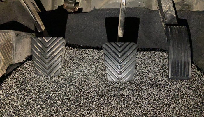 2020 Hyundai Elite i20 ASTA 1.2 (O), Petrol, Manual, 90,445 km, Pedals