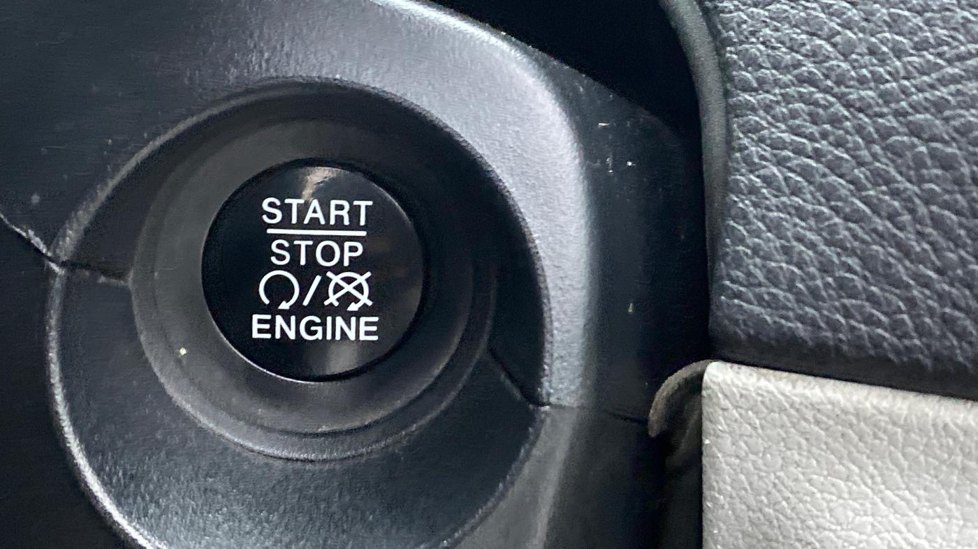 2018 Jeep Compass LIMITED 2.0 DIESEL, Diesel, Manual, 1,22,168 km, Keyless Start/ Stop Button
