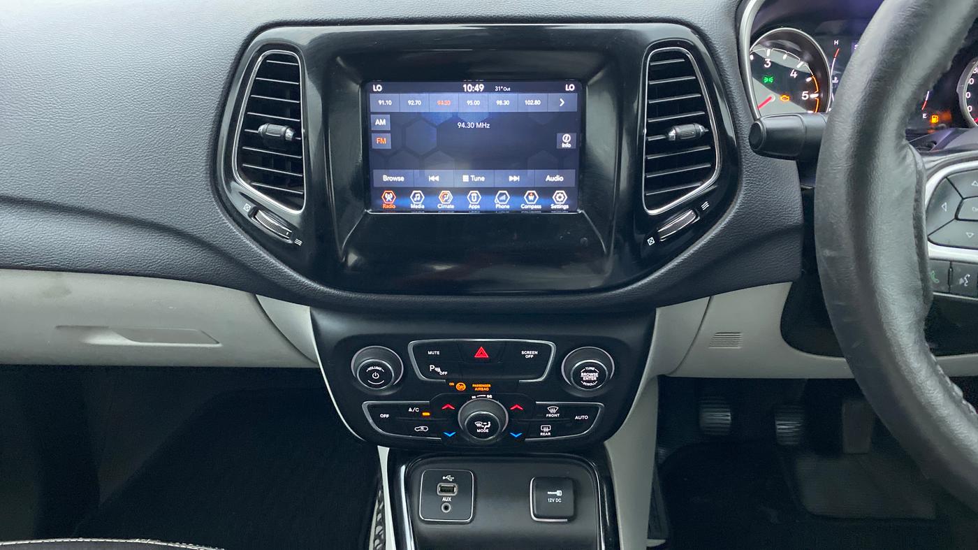 2018 Jeep Compass LIMITED 2.0 DIESEL, Diesel, Manual, 1,22,168 km, Air Conditioner