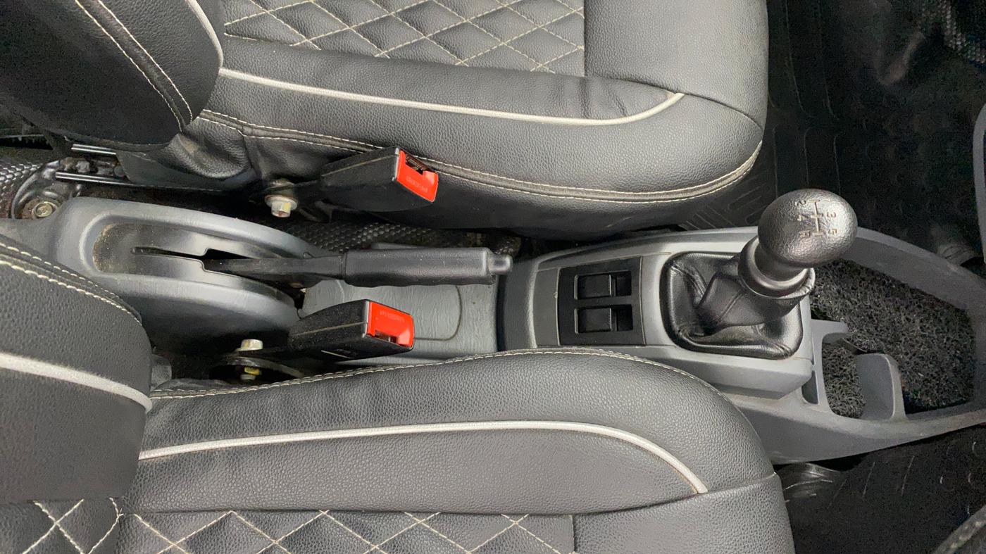 2015 Maruti Alto 800 LXI, Petrol, Manual, 88,122 km, Gear Lever