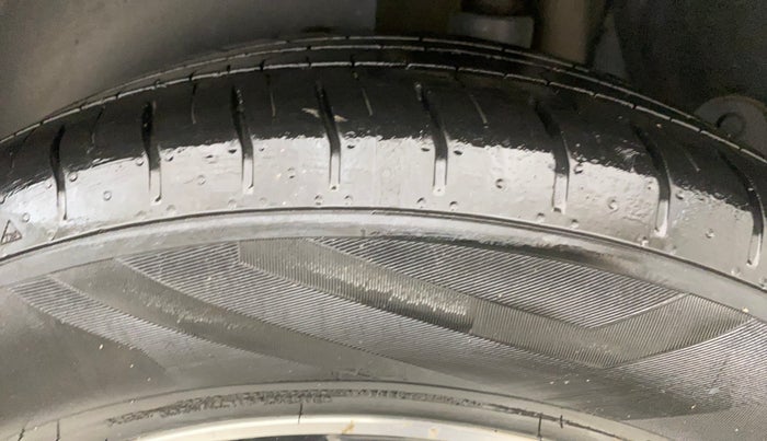 2021 Hyundai Creta EX 1.5 PETROL, Petrol, Manual, 39,578 km, Left Rear Tyre Tread
