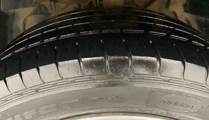 2018 Tata NEXON XM 1.2, Petrol, Manual, 20,545 km, Left Front Tyre Tread