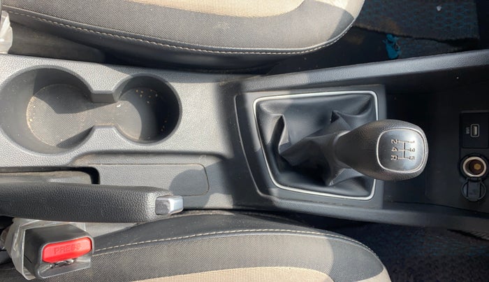 2020 Hyundai Elite i20 MAGNA PLUS 1.2, Petrol, Manual, 35,758 km, Gear Lever