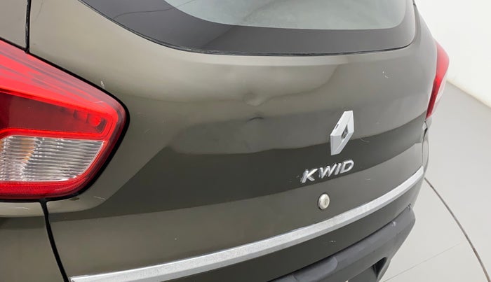2016 Renault Kwid RXT 0.8, Petrol, Manual, 42,960 km, Dicky (Boot door) - Minor scratches
