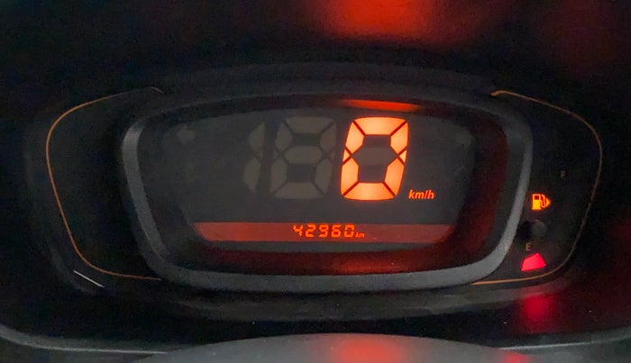 2016 Renault Kwid RXT 0.8, Petrol, Manual, 42,960 km, Odometer Image