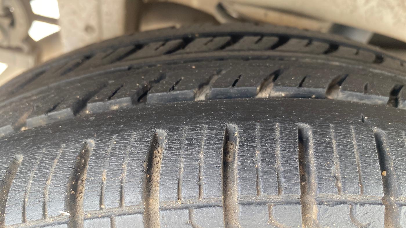 2019 Maruti Alto K10 VXI, CNG, Manual, 99,916 km, Right Rear Tyre Tread