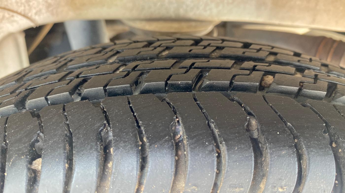 2019 Maruti Alto K10 VXI, CNG, Manual, 99,916 km, Left Rear Tyre Tread
