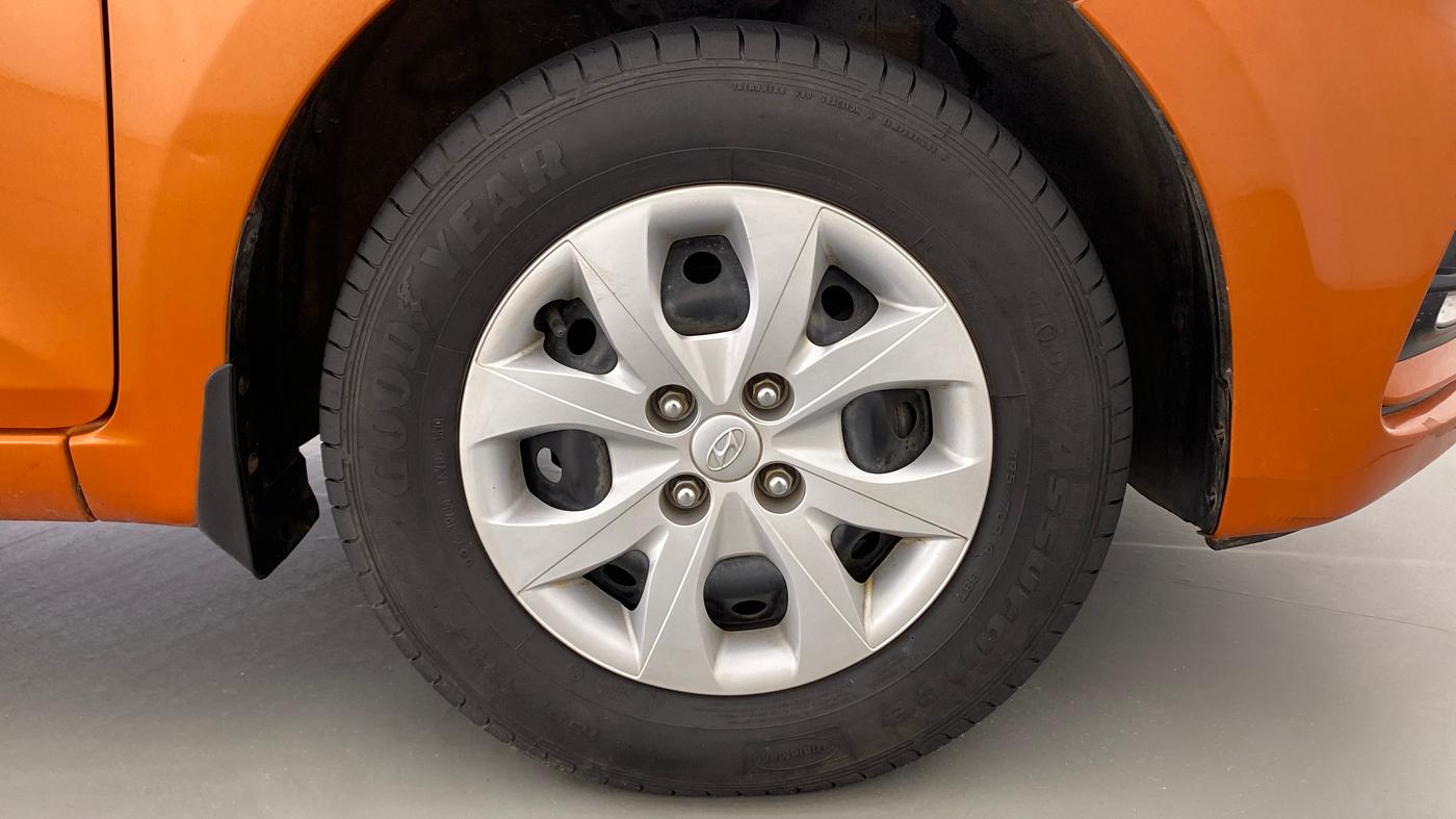 2019 Hyundai Elite i20 MAGNA+ VTVT, Petrol, Manual, Right Front Wheel