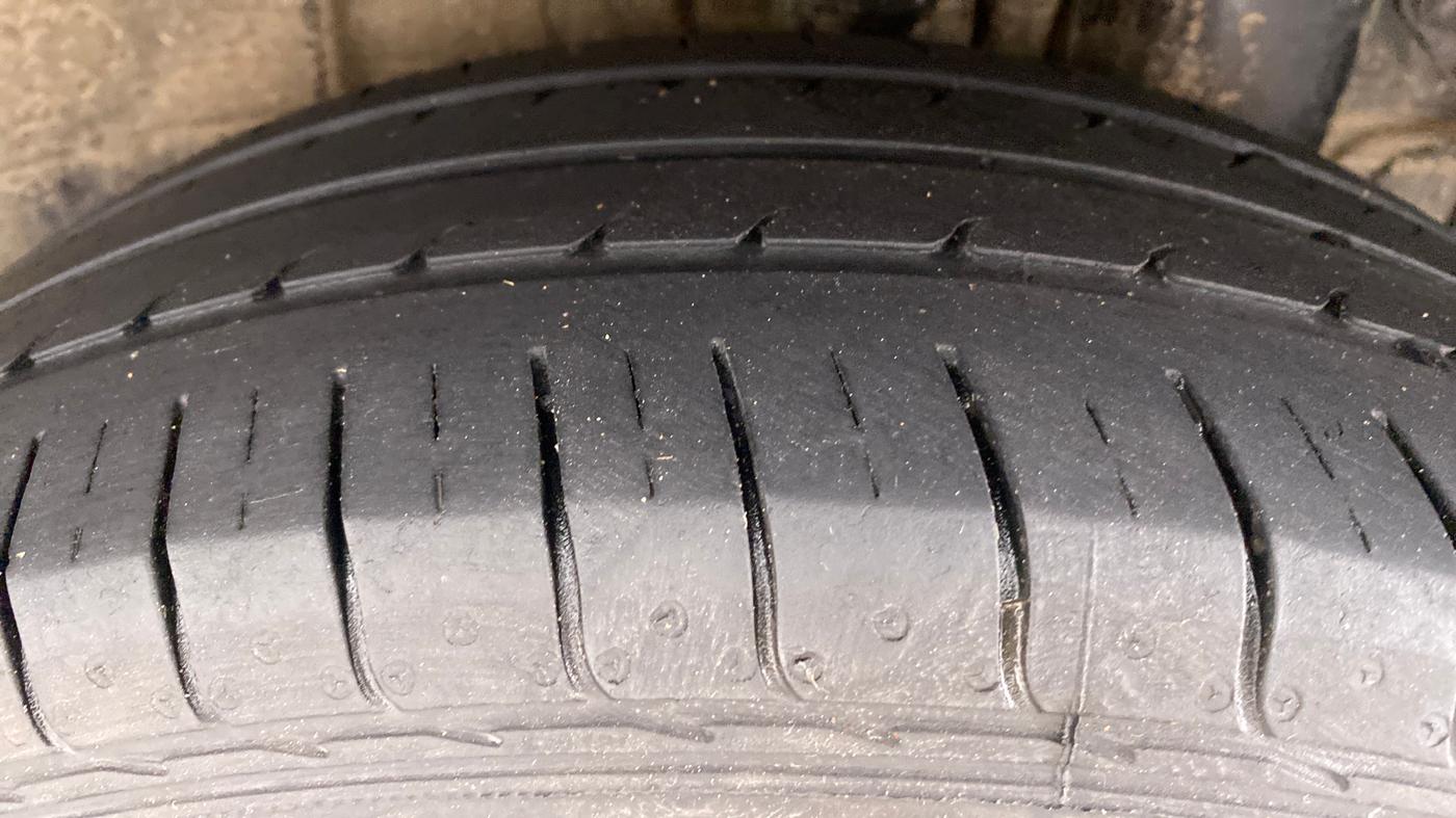 2019 Hyundai Elite i20 MAGNA+ VTVT, Petrol, Manual, Left Rear Tyre Tread