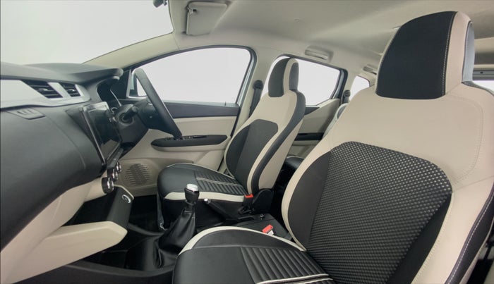 2020 Renault TRIBER 1.0 RXZ, Petrol, Manual, 6,670 km, Right Side Front Door Cabin