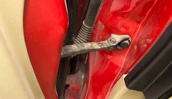 2013 Honda Brio VX MT, Petrol, Manual, 68,384 km, Front passenger door - Checker assembly is not working
