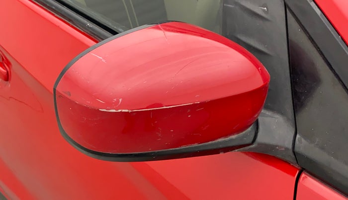 2013 Honda Brio VX MT, Petrol, Manual, 68,384 km, Right rear-view mirror - Slight misalignment