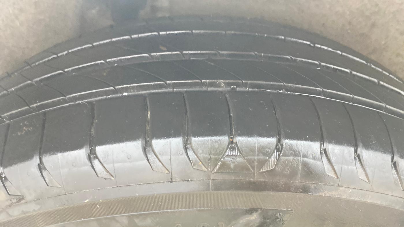 2018 Ford Ecosport TITANIUM + 1.5L PETROL AT, Petrol, Automatic, 87,325 km, Right Rear Tyre Tread