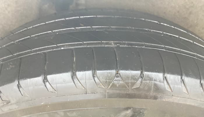 2018 Ford Ecosport TITANIUM + 1.5L PETROL AT, Petrol, Automatic, 87,325 km, Right Rear Tyre Tread