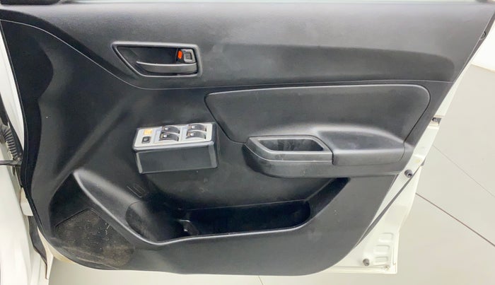 2019 Maruti Swift LXI, Petrol, Manual, 56,476 km, Driver Side Door Panels Control
