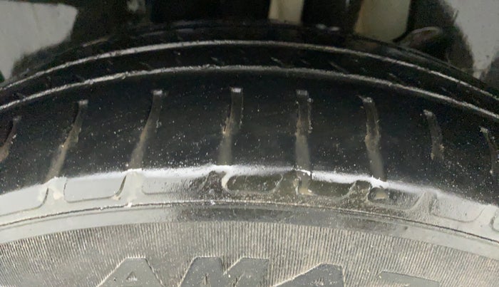 2019 Maruti Swift LXI, Petrol, Manual, 56,476 km, Left Rear Tyre Tread
