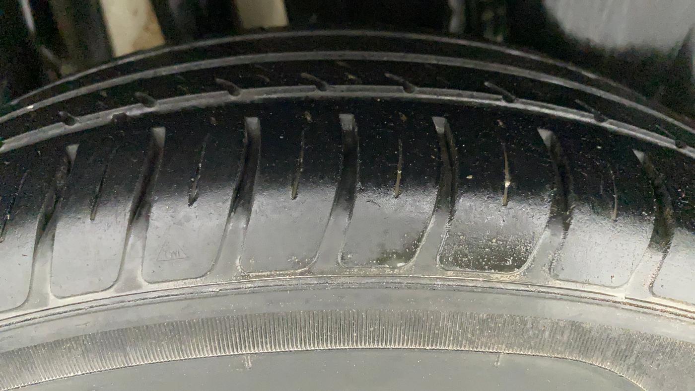 2019 Maruti Swift LXI, Petrol, Manual, 56,476 km, Right Rear Tyre Tread