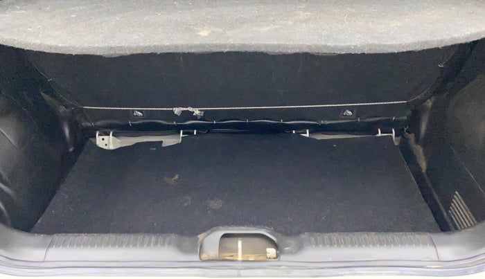 2019 Maruti Swift LXI, Petrol, Manual, 56,476 km, Boot Inside