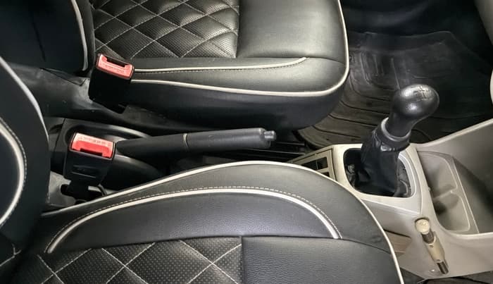 2017 Maruti Alto K10 VXI, Petrol, Manual, 35,128 km, Gear Lever