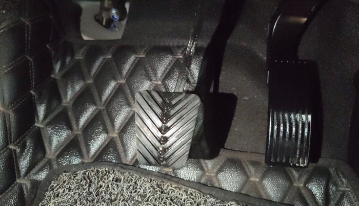 2024 KIA SONET HTX 1.0 TURBO PETROL IMT, Petrol, Manual, 14,621 km, Pedals