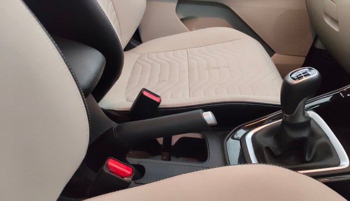 2024 KIA SONET HTX 1.0 TURBO PETROL IMT, Petrol, Manual, 14,621 km, Gear Lever