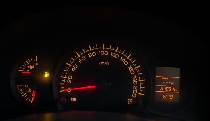 2015 Maruti Swift Dzire LXI (O), Petrol, Manual, 81,076 km, Odometer Image