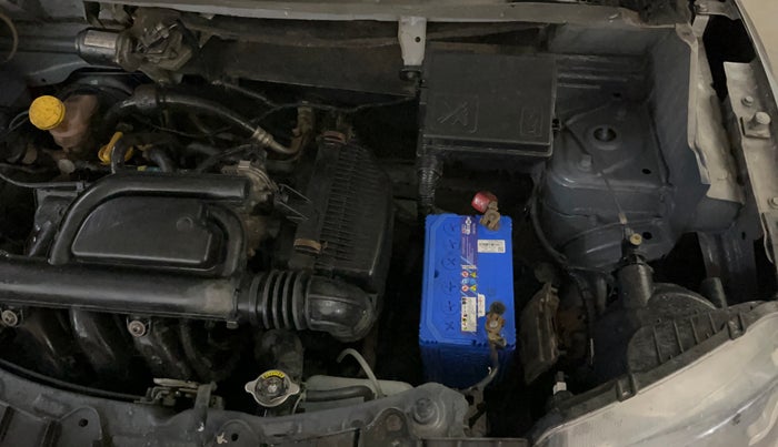 2017 Renault Kwid RXT 0.8, Petrol, Manual, 41,654 km, Engine View - Left