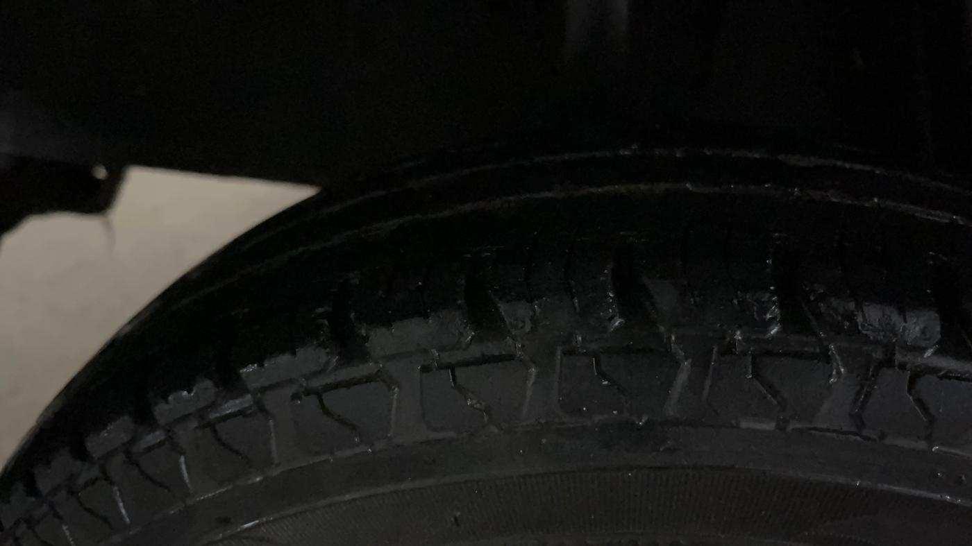 2017 Renault Kwid RXT 0.8, Petrol, Manual, 41,692 km, Right Rear Tyre Tread