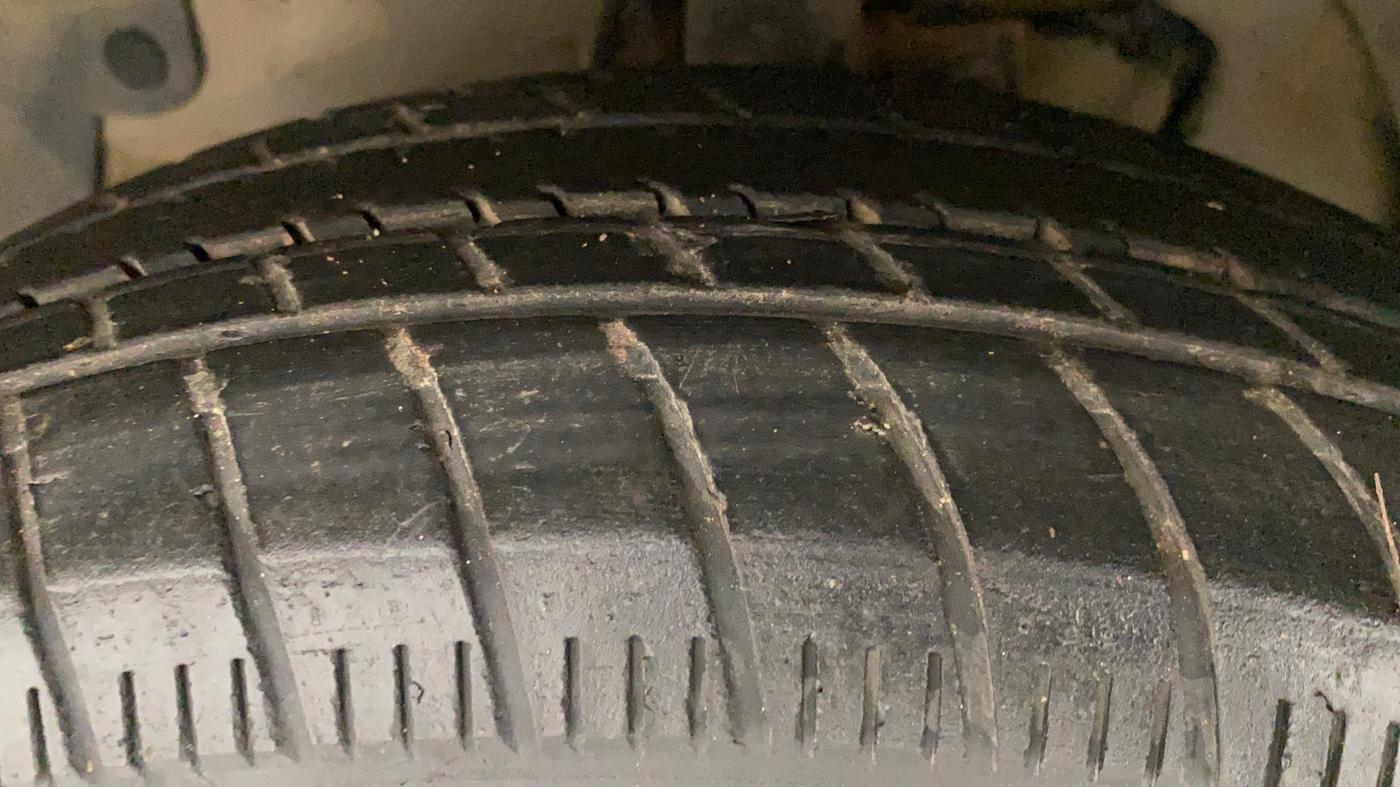 2015 Tata Bolt XM REVOTRON, Petrol, Manual, 58,472 km, Left Front Tyre Tread