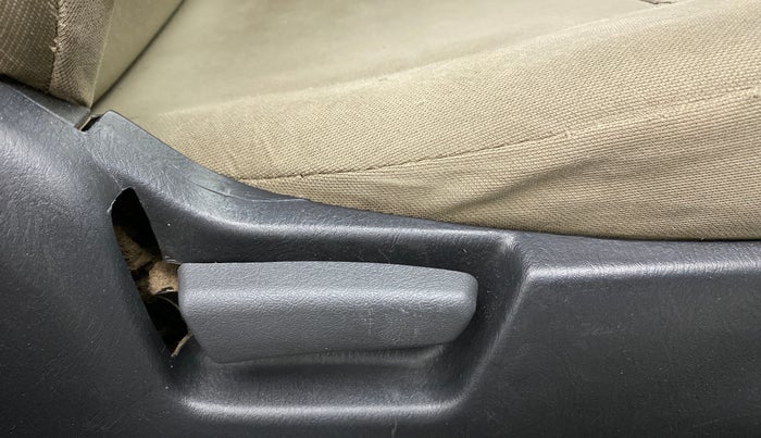 2016 Maruti Alto K10 VXI, Petrol, Manual, 1,02,364 km, Driver Side Adjustment Panel