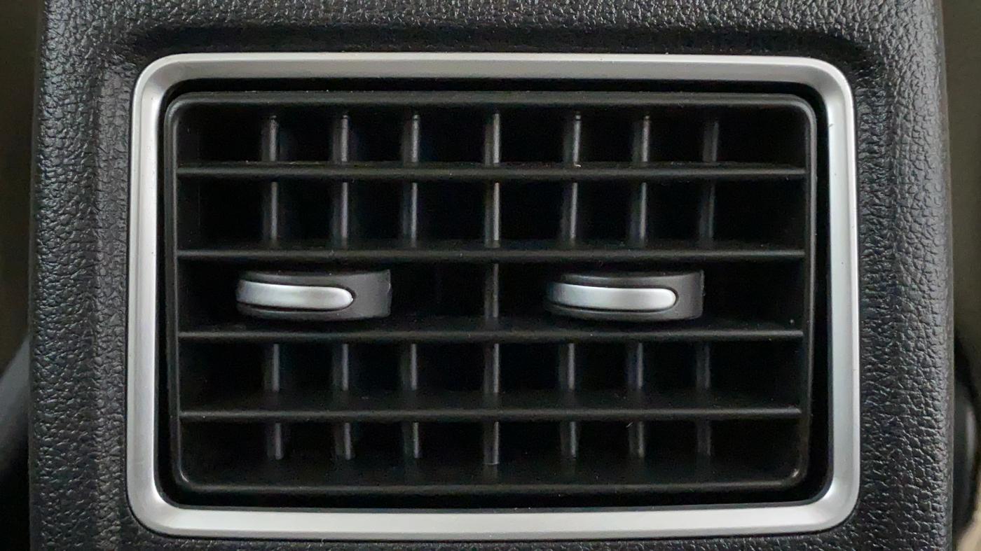 2019 Volkswagen Vento 1.2 TSI HIGHLINE PLUS AT, Petrol, Automatic, 18,336 km, Rear AC Vents