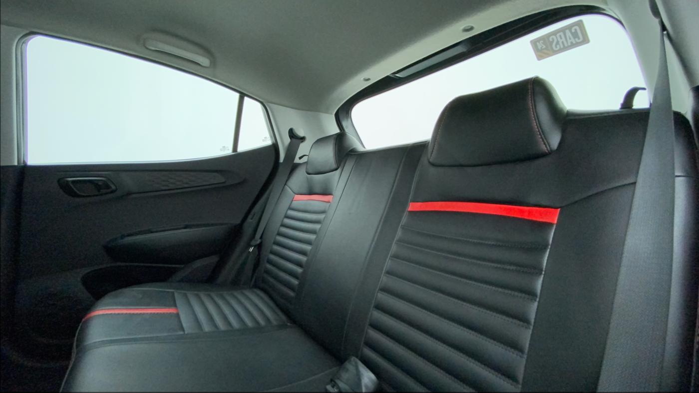 2022 Hyundai GRAND I10 NIOS MAGNA CORPORATE EDITION 1.2 KAPPA VTVT, Petrol, Manual, 3,548 km, Right Side Rear Door Cabin